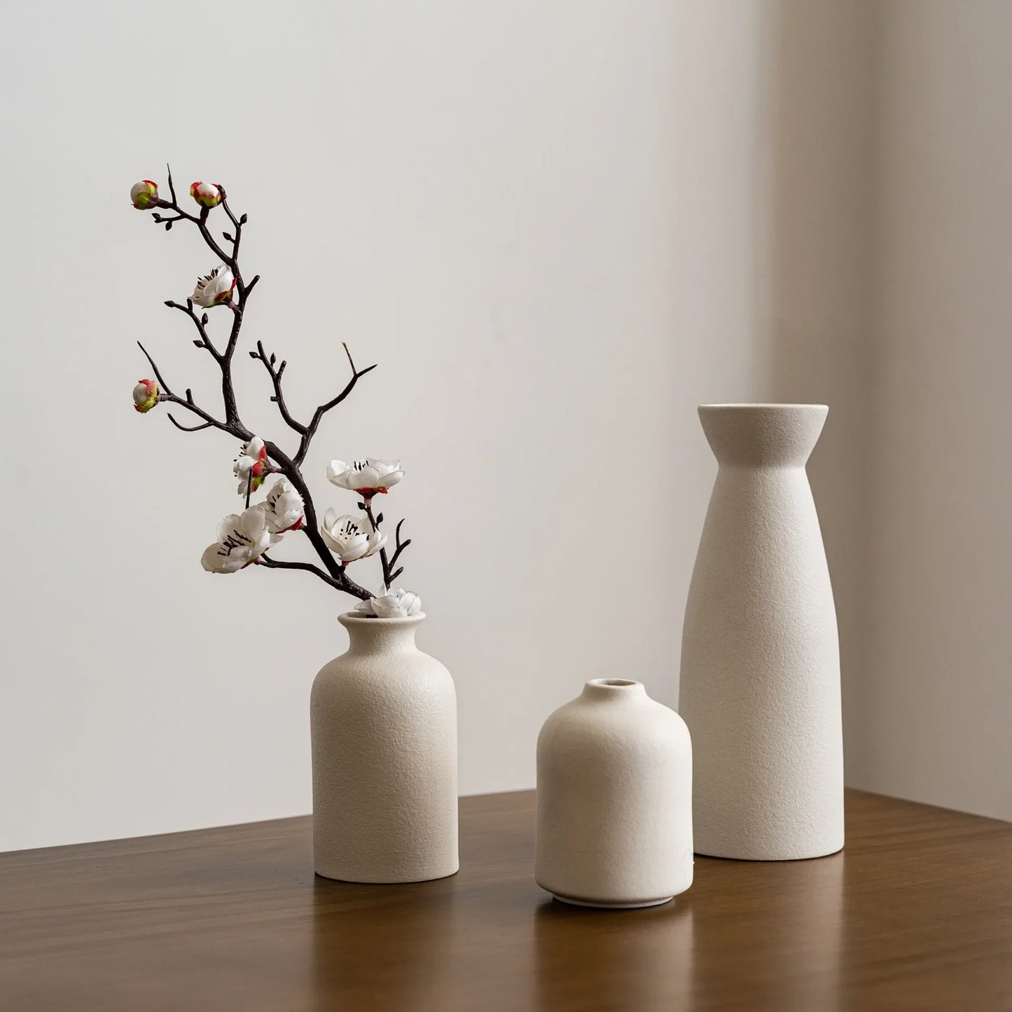 Modern Ceramic Vase Set – 3-Piece Flower Arrangement Decor for Home & Living Room